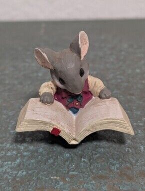 Merry Mousetales Midwest Importers of Cannon Falls Reading Mouse Figurine 2.25"